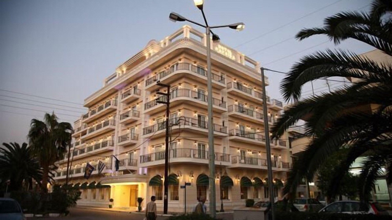 Photo of Buildings in Itea