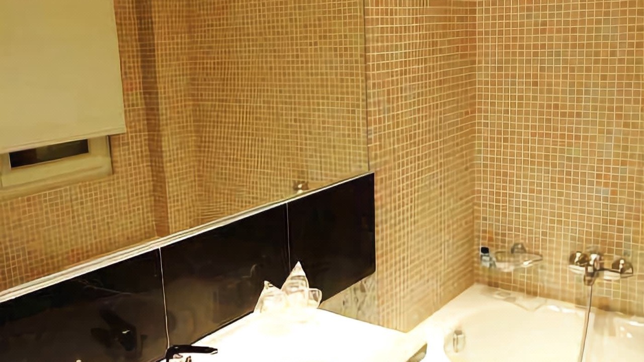 Photo of Bathroom in Omonia