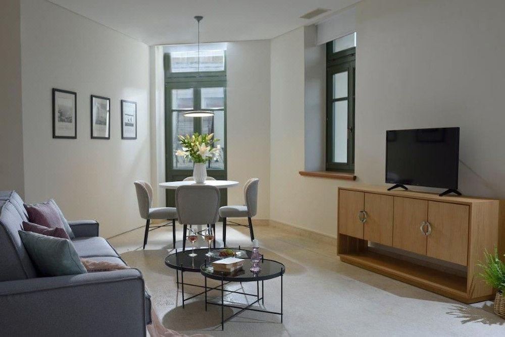Photo of Livingroom in Thissio