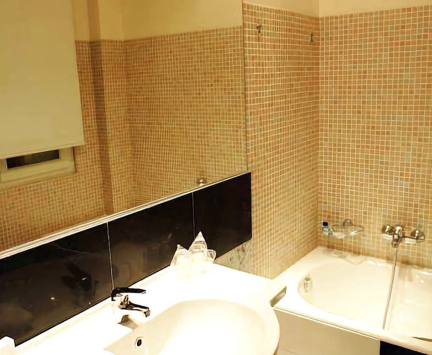Photo of Bathroom in Omonia