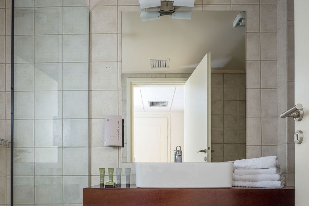 Photo of Bathroom in Amarousion