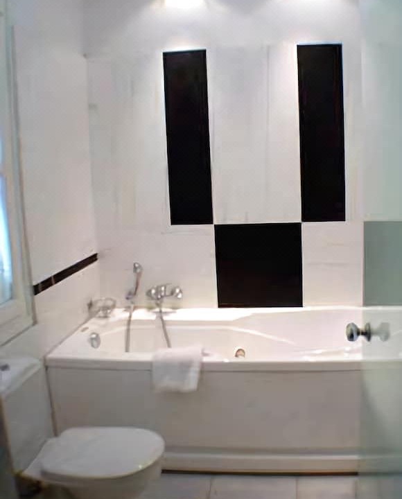 Photo of Bathroom in Omonia