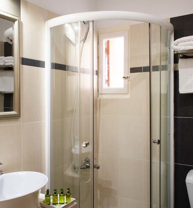 Photo of Bathroom in Pylos