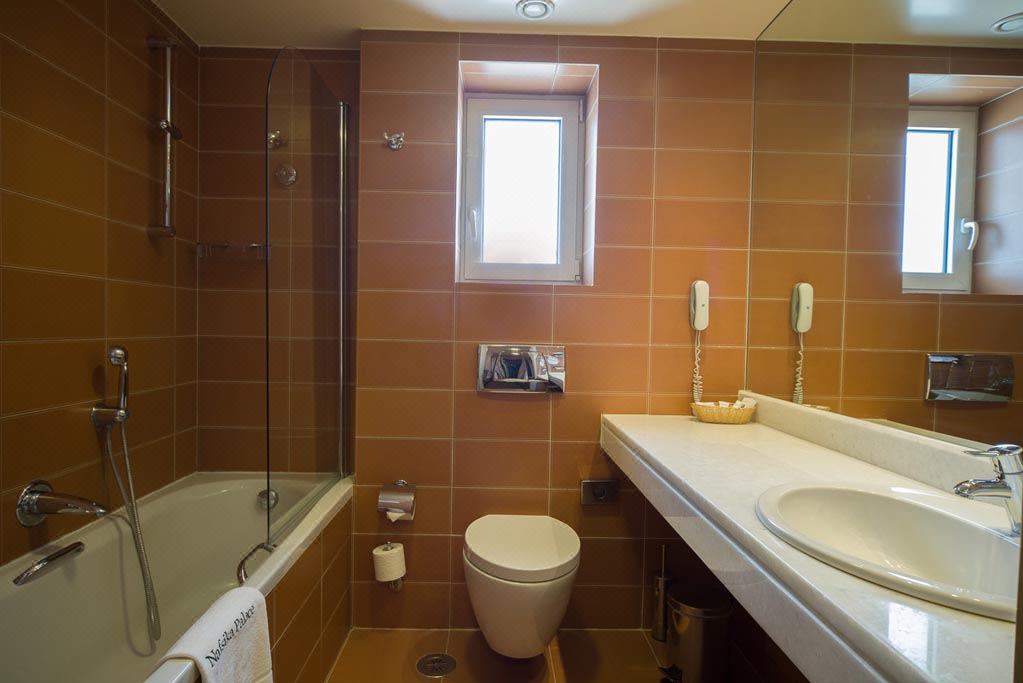 Photo of Bathroom in Itea