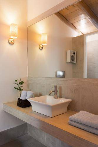 Photo of Bathroom in Melissopetra