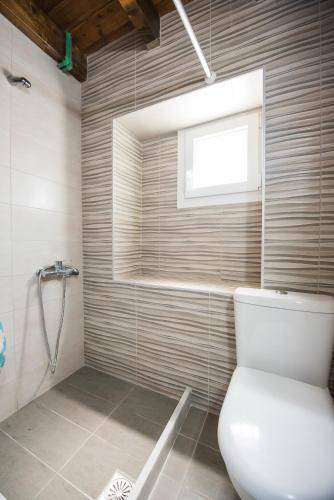 Photo of Bathroom in Archanes-Asterousia