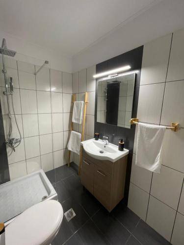 Photo of Bathroom in Gefira Mpania