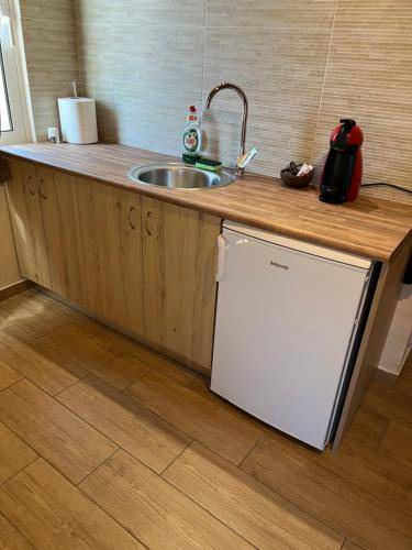 Photo of Kitchen in Ormos Agiou Ioannou