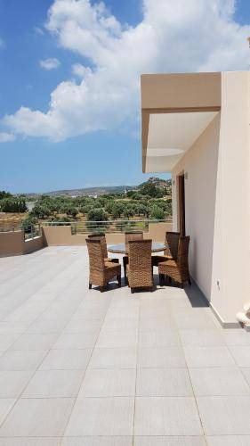 Photo of Patio Balcony in Kropia