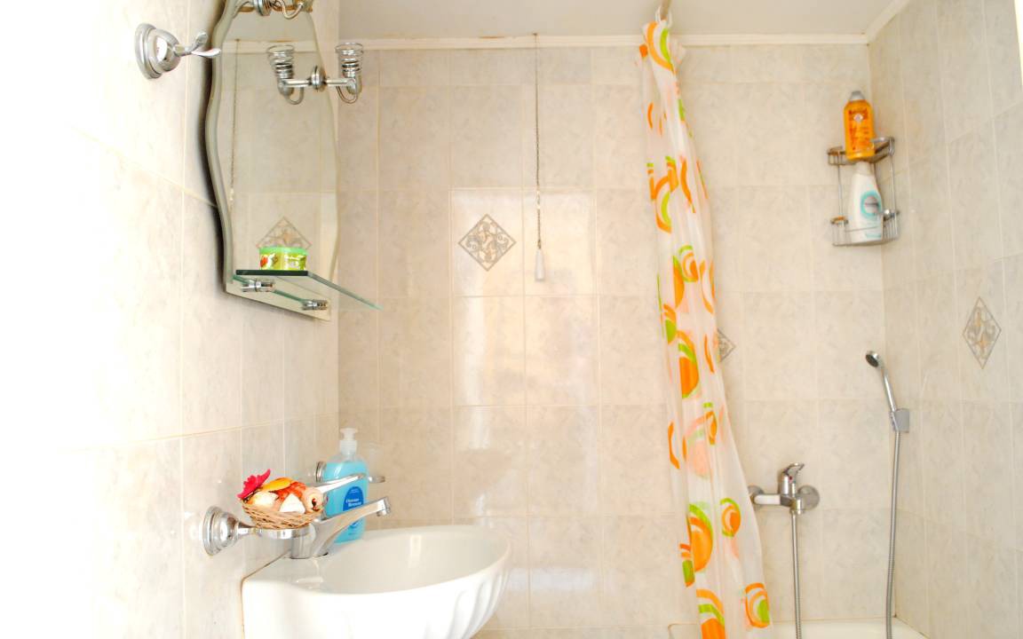 Photo of Bathroom in Omonia