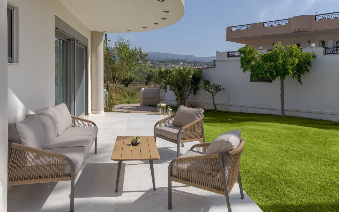 Photo of Patio Balcony in Perama