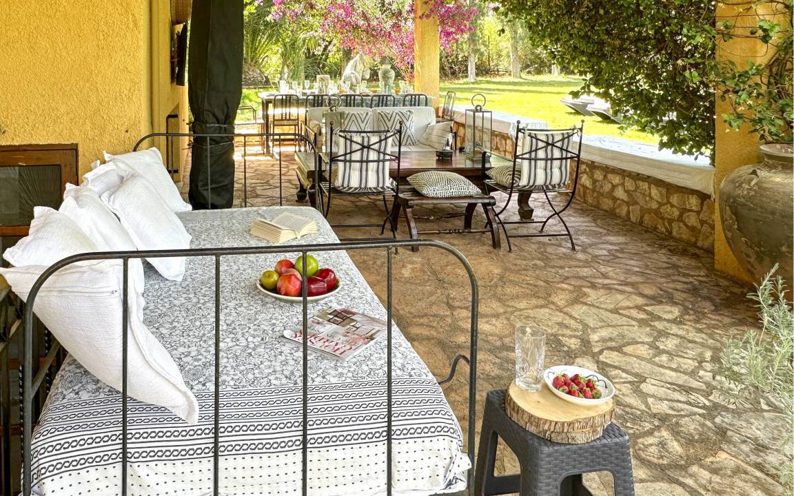 Photo of Patio Balcony in Astros