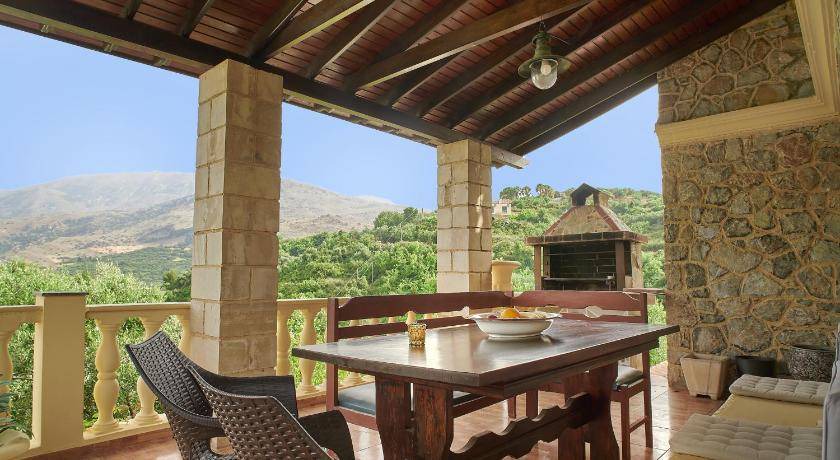Photo of Patio Balcony in Exopoli