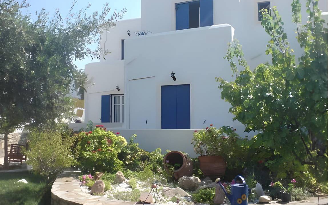 Photo of Others in Aliki