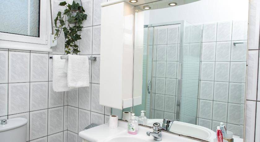 Photo of Bathroom in Nea Iraklitsa