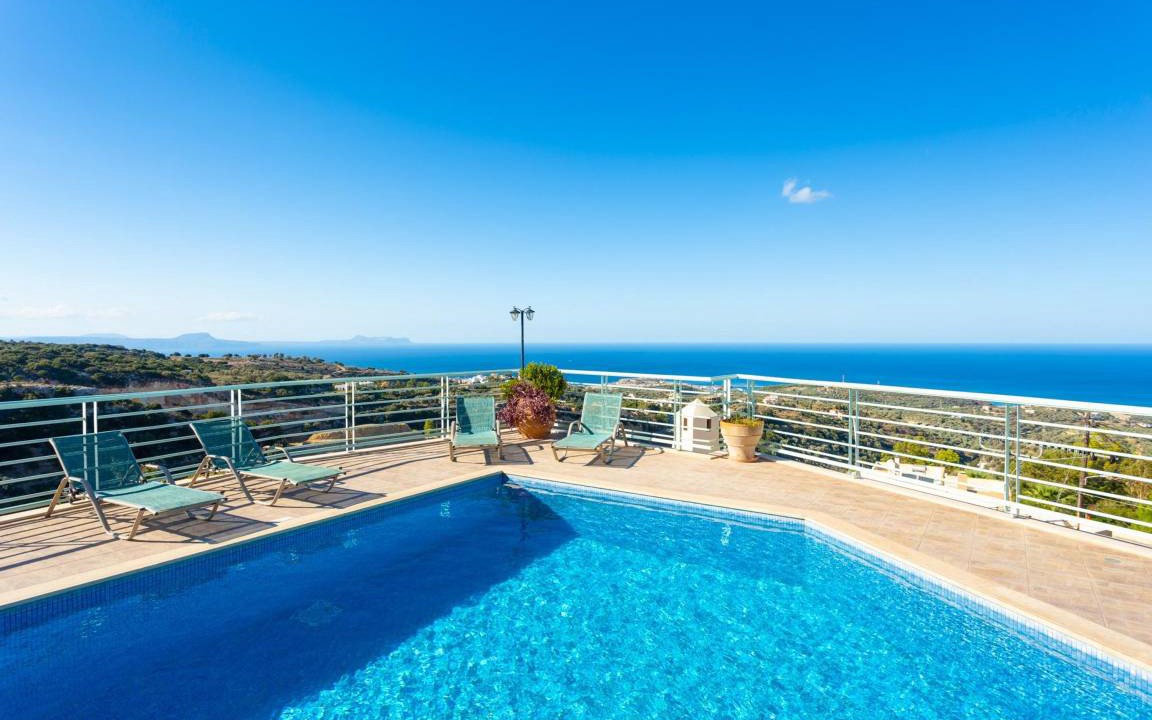 Photo of Patio Balcony in Roussospiti