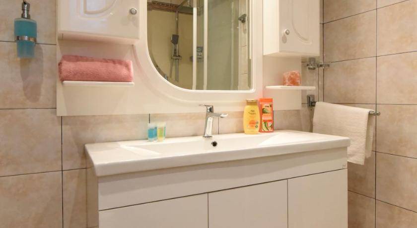 Photo of Bathroom in Nea Iraklitsa