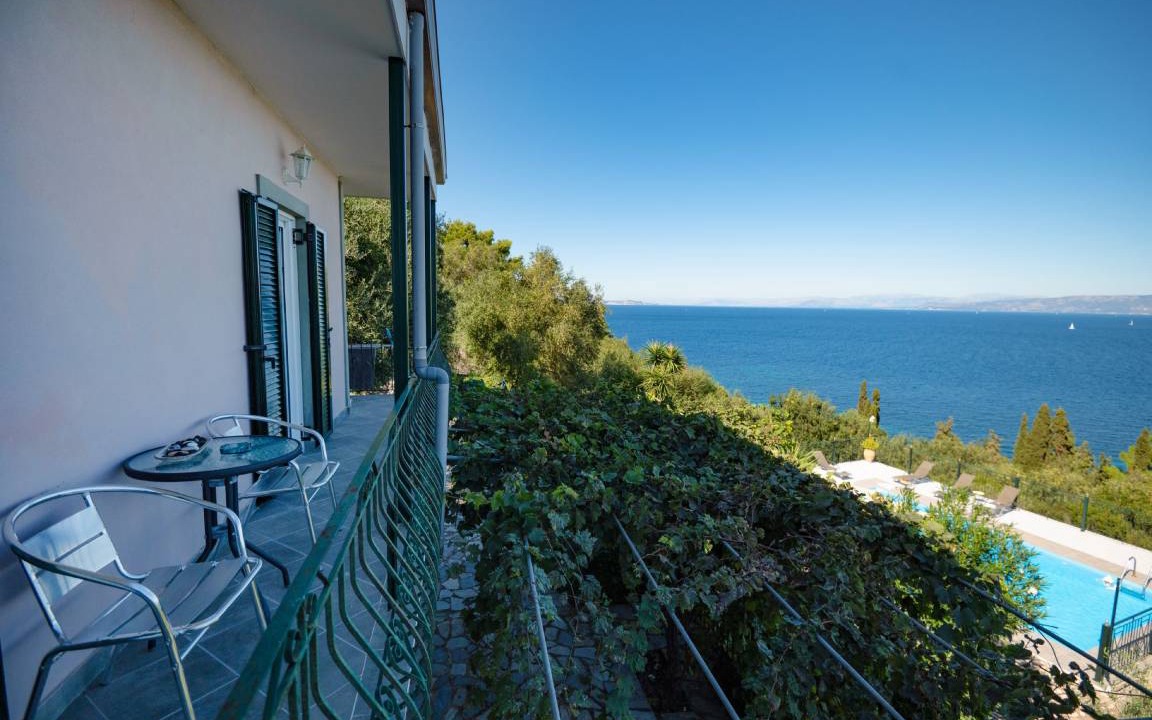 Photo of Patio Balcony in Koutsi