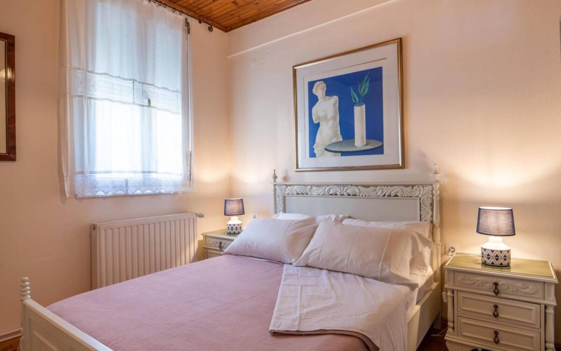 Photo of Bedroom in Kardhakata