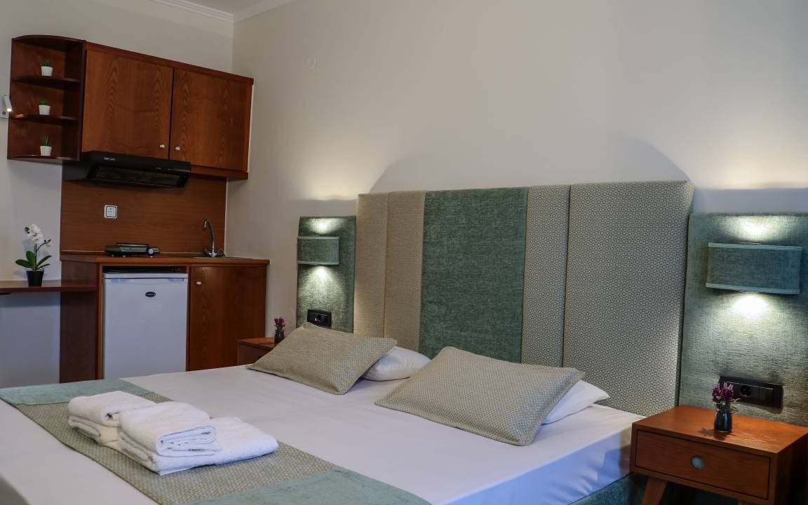 Photo of Bedroom in Adamas