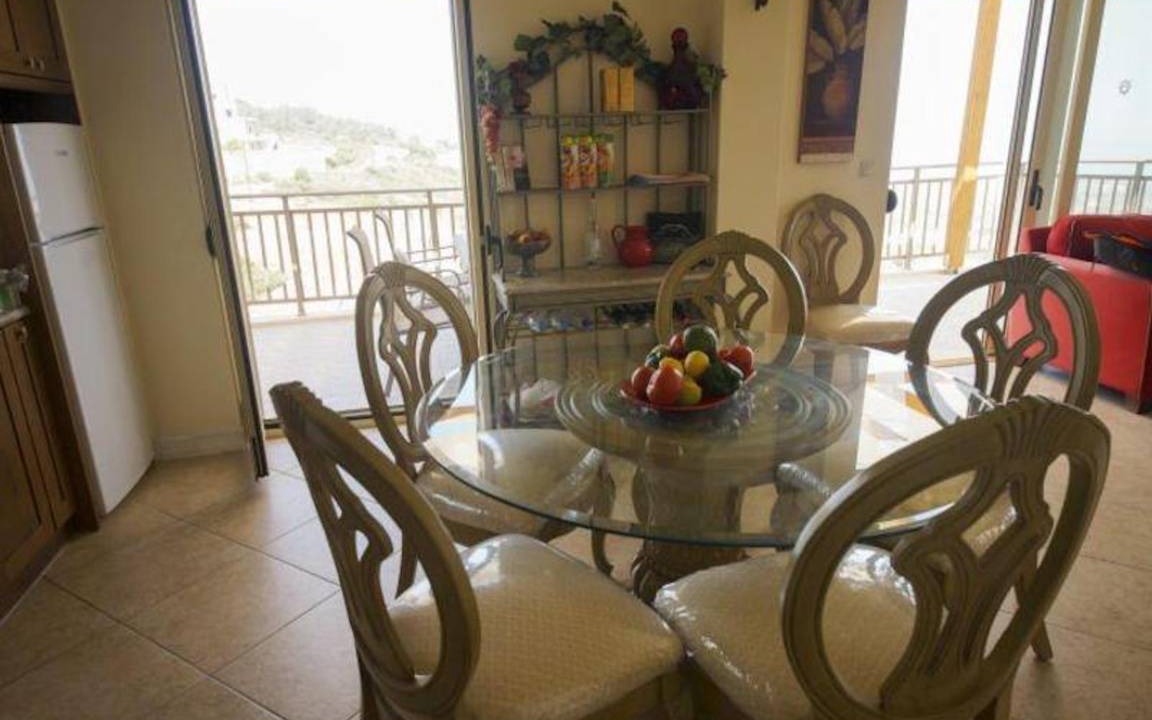 Photo of Livingroom in Adele