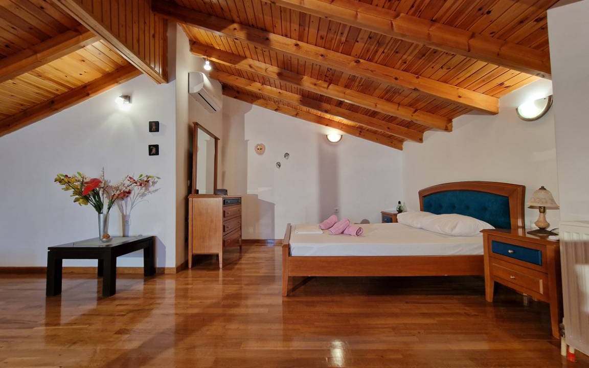 Photo of Others in Porto Rafti