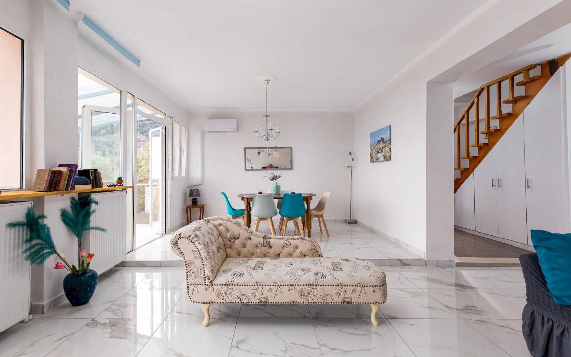 Photo of Livingroom in Benitses