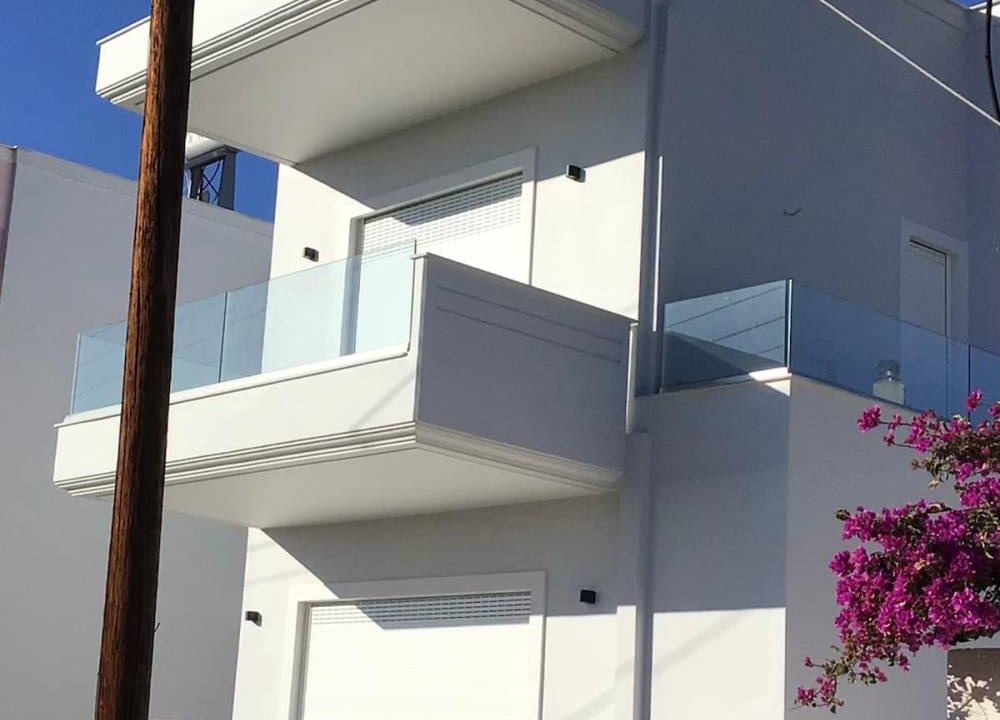 Photo of Buildings in Saronikos