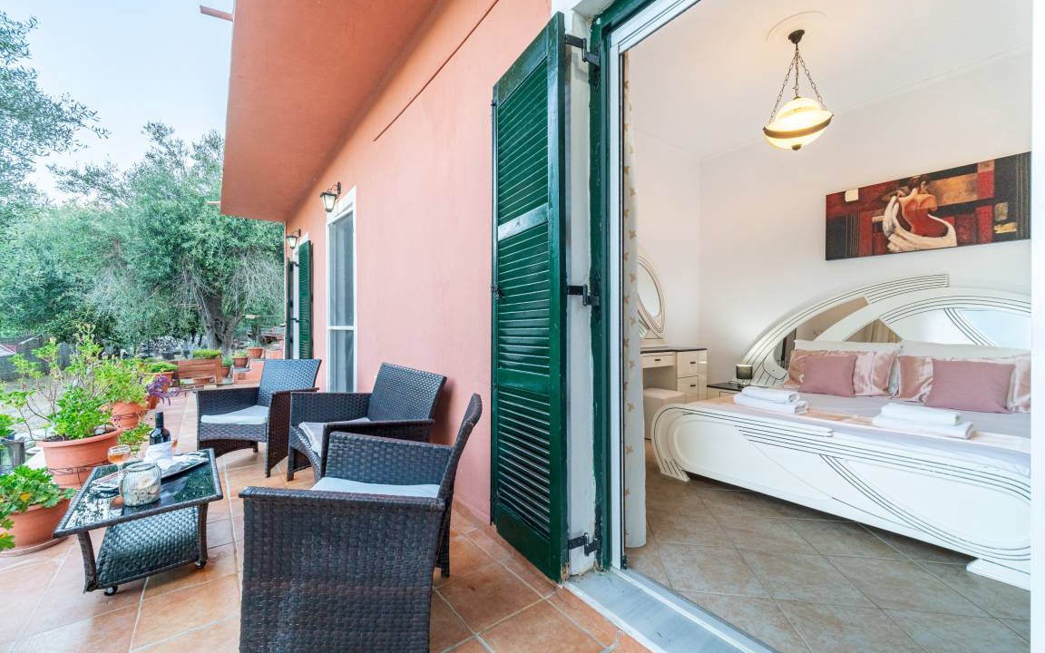 Photo of Patio Balcony in Argyrades