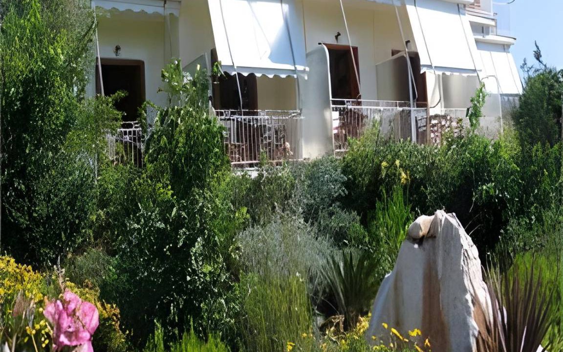 Photo of Buildings in Gialova