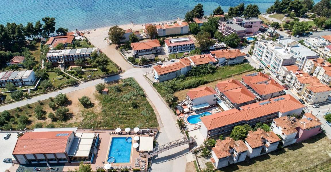 Photo of Others in Metamorfosi
