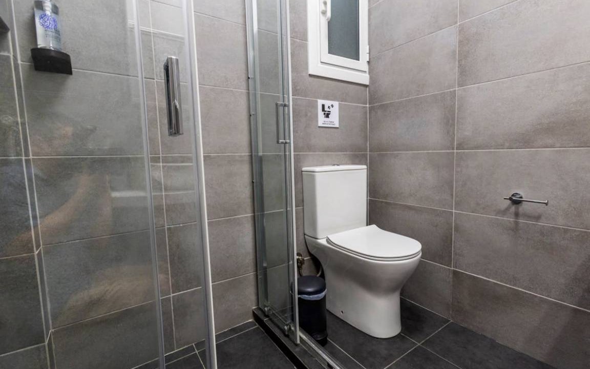 Photo of Bathroom in Ampelokipoi