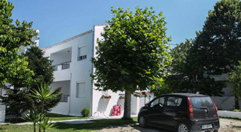 Photo of Others in Skala Fourkas