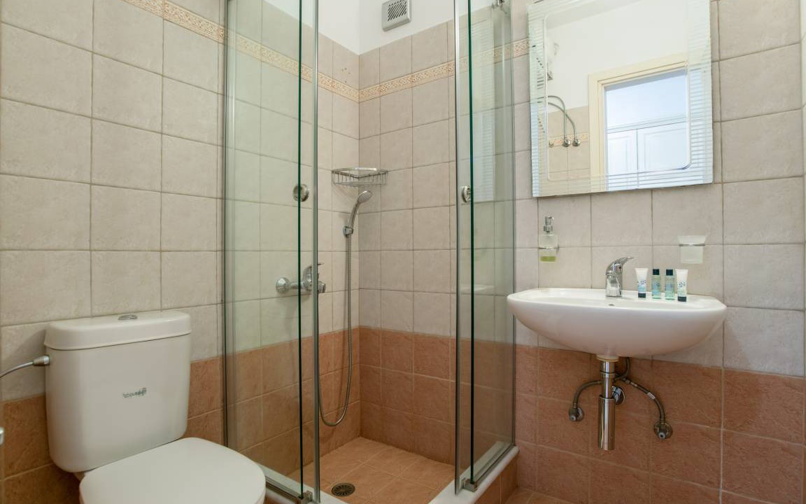 Photo of Bathroom in Kastraki