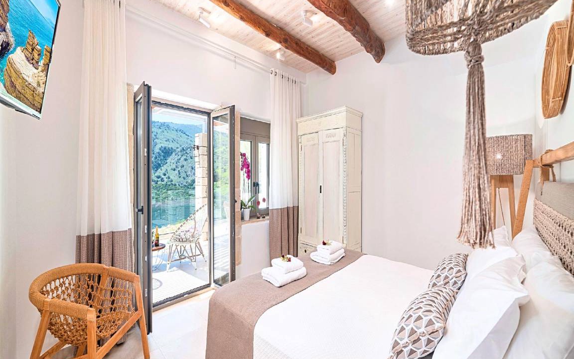 Photo of Bedroom in Kavallos