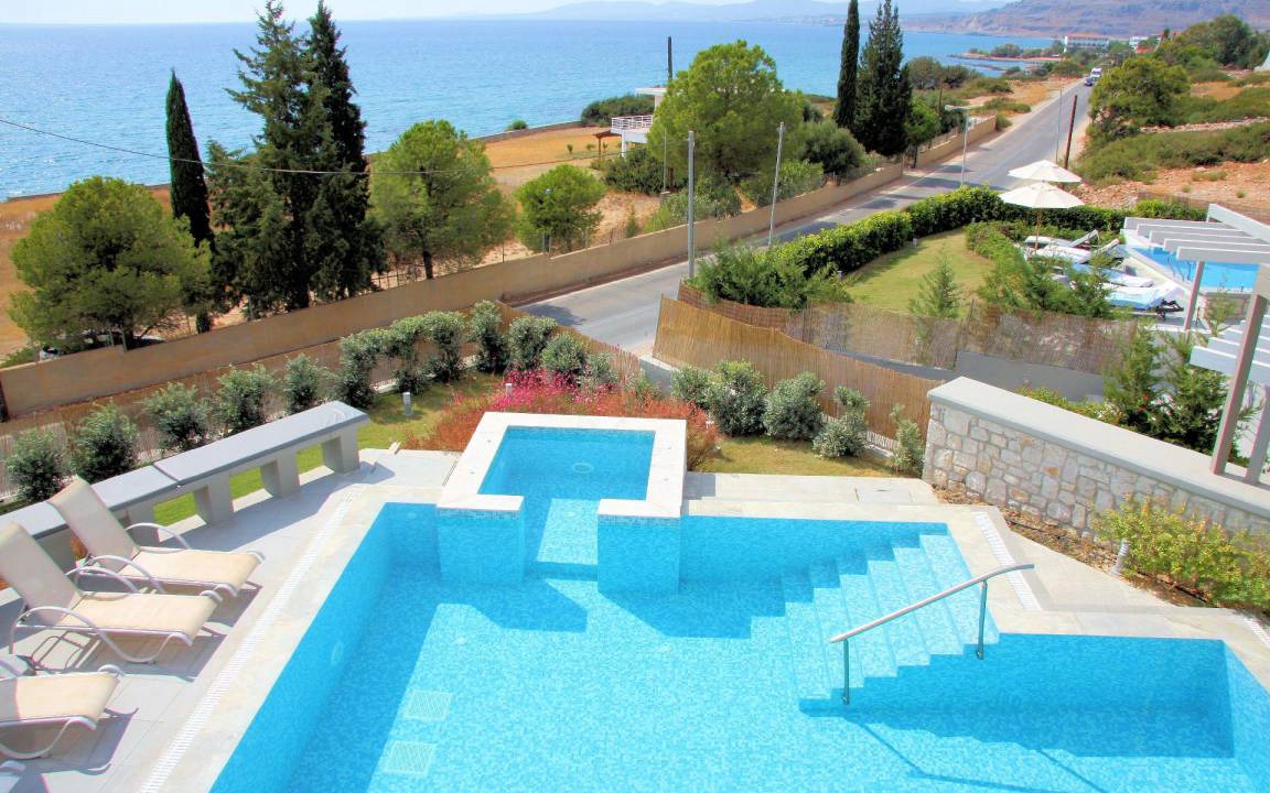 Photo of Others in Pefkos