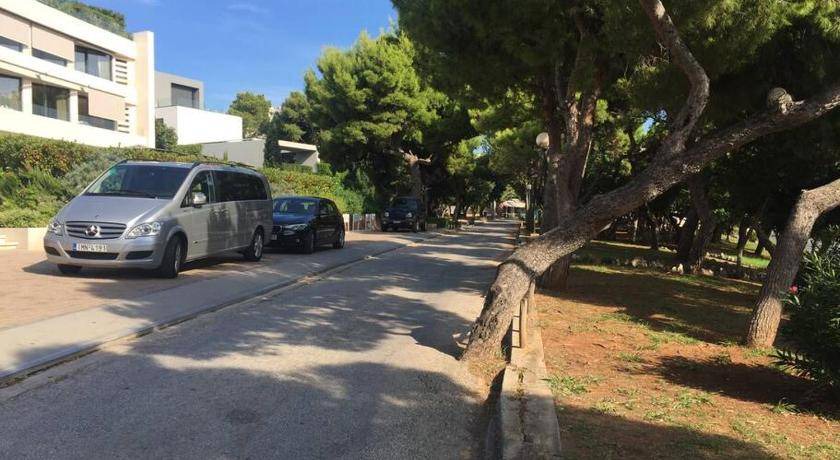 Photo of Others in Vouliagmeni