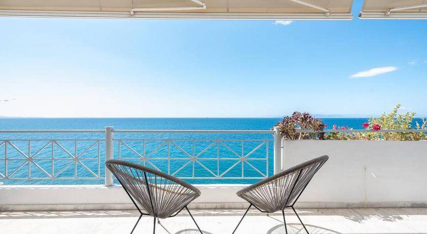 Photo of Patio Balcony in Peiraiki