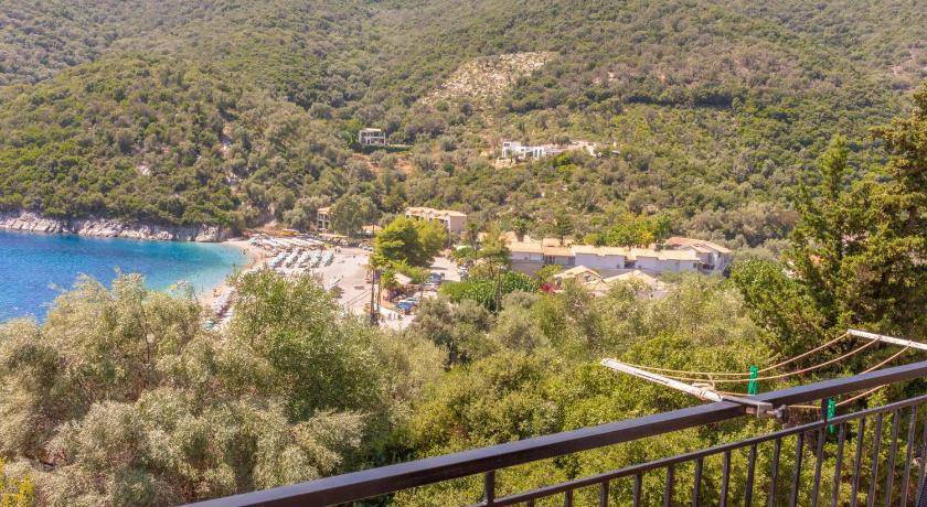 Photo of Others in Mikros Gialos
