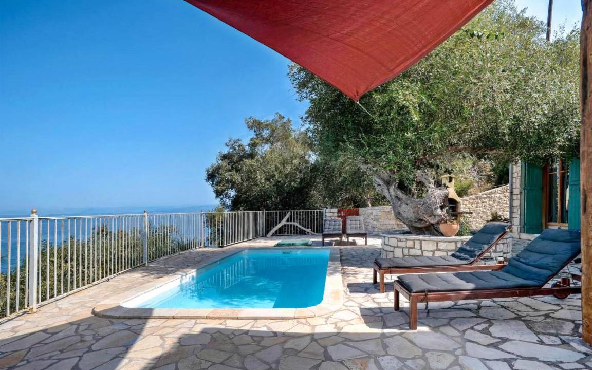 Photo of Outdoor in Longos