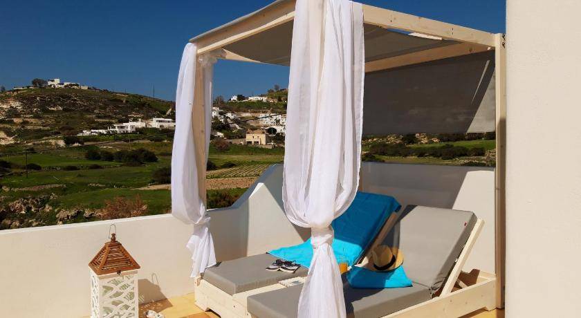 Photo of Others in Milos