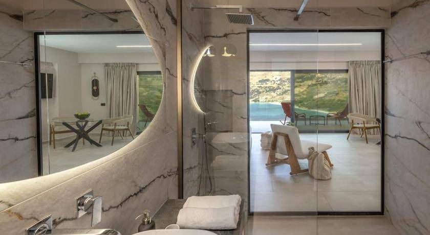 Photo of Bathroom in Argostoli