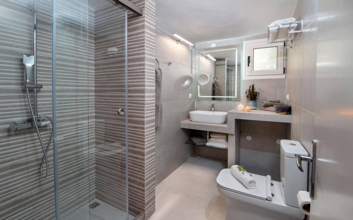 Photo of Bathroom in Gaios