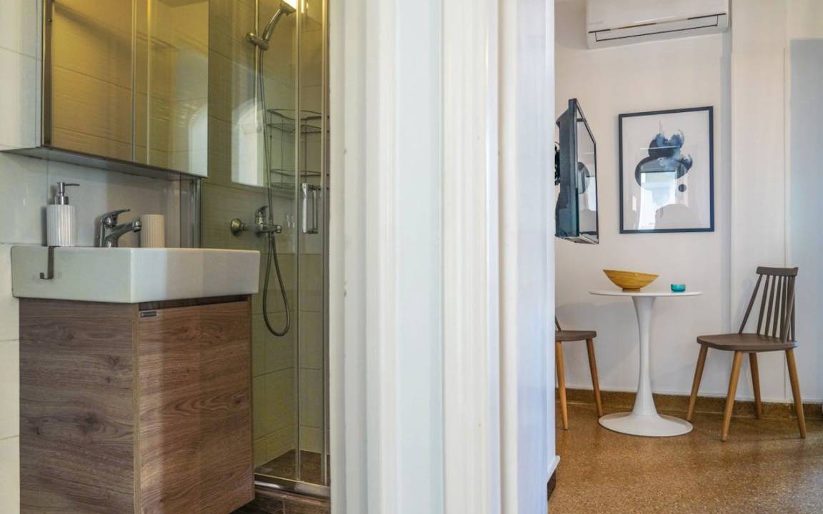 Photo of Bathroom in Vouliagmeni