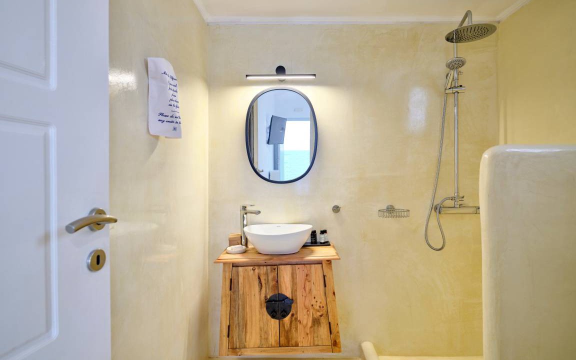 Photo of Bathroom in Kimolos