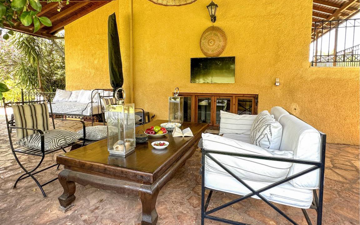 Photo of Patio Balcony in Astros