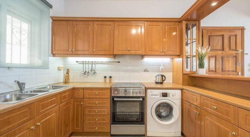 Photo of Kitchen in Peiraiki