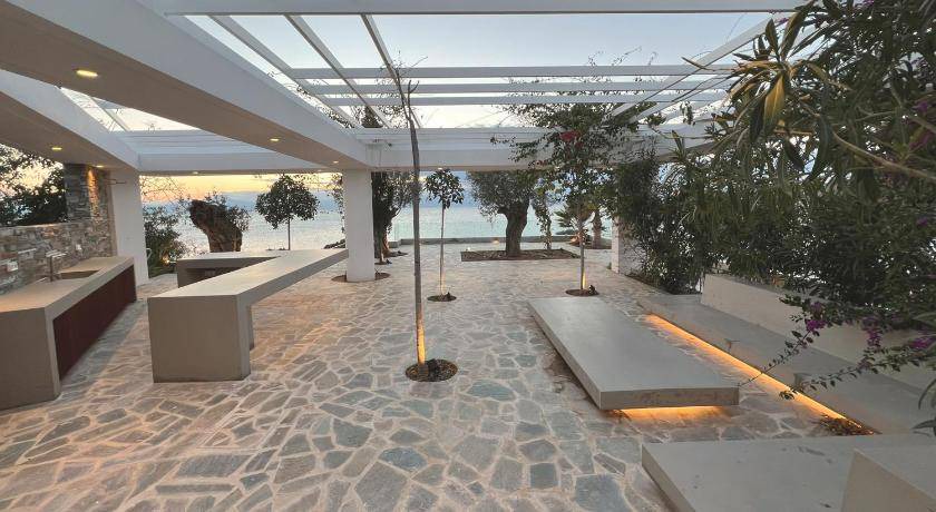 Photo of Others in Loutraki-Agioi Theodoroi