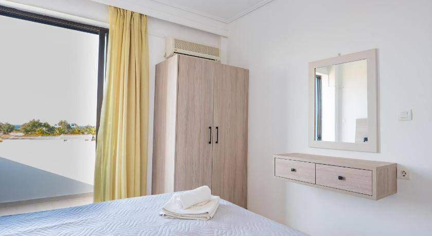 Photo of Bedroom in Marmari