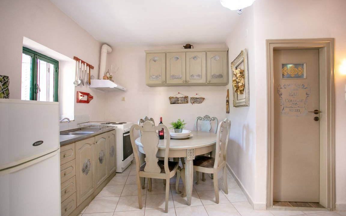 Photo of Kitchen in Charouda